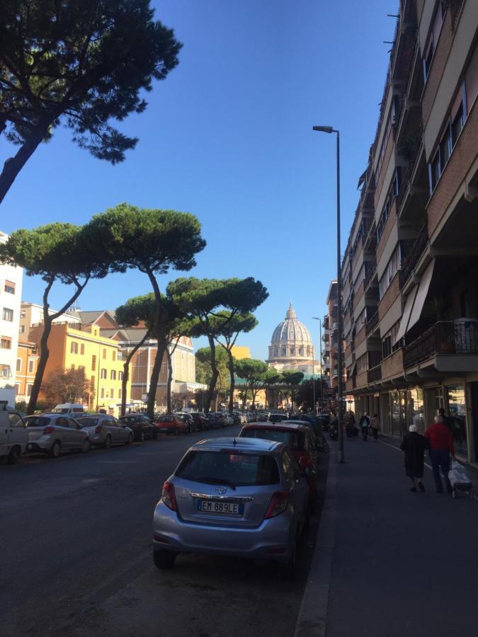 Alloggio Turistico Roberta San Pietro Roma Esterno foto